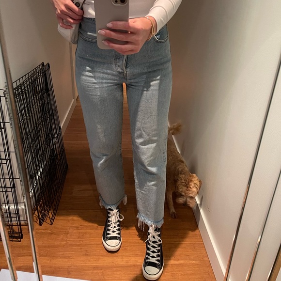 LEVI Ribcage Straight Jeans - like NEW - Picture 7 of 7